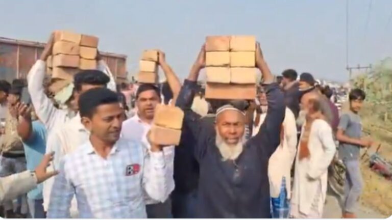 ‘ममता बनर्जी आग से खेल रही हैं’, बंगाल में बाबरी मस्जिद की आधारशिला पर भड़की बीजेपी; हुमायूं कबीर पर बोला हमला